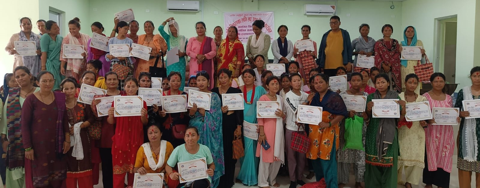 डुडुवाका महिलाहरुलाई सीपमूलक व्यवसायतर्फ आत्मनिर्भर बनाइँदै